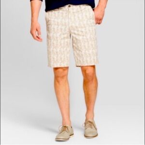 GoodFellow Linden Pineapple Print Flat Front Shorts. Beige White 32